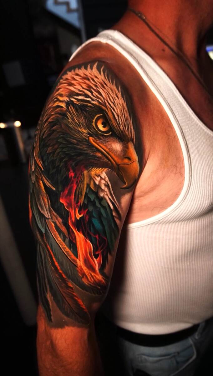 Color · Eagle Realism