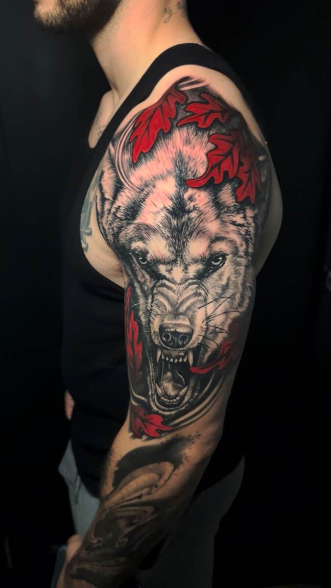 Color · Wolf